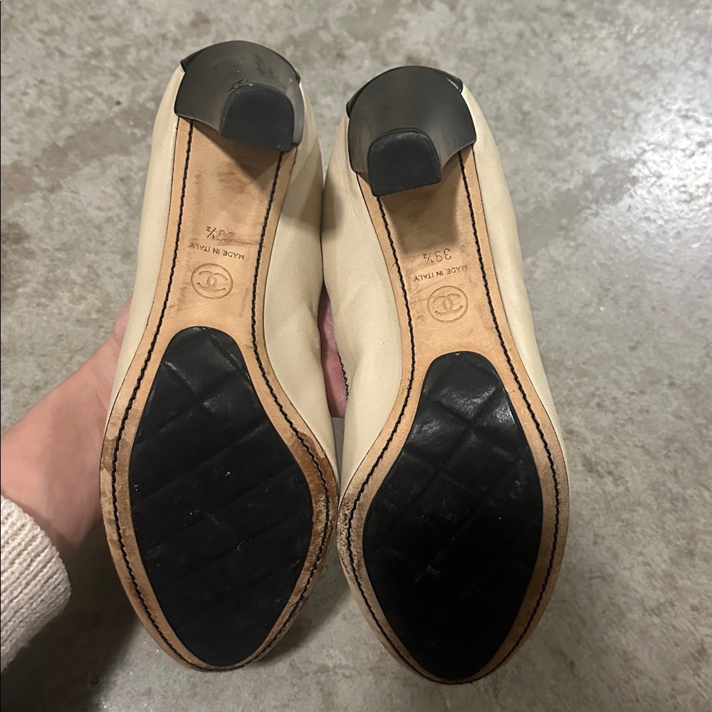 Chanel Heels - Picture 5 of 8